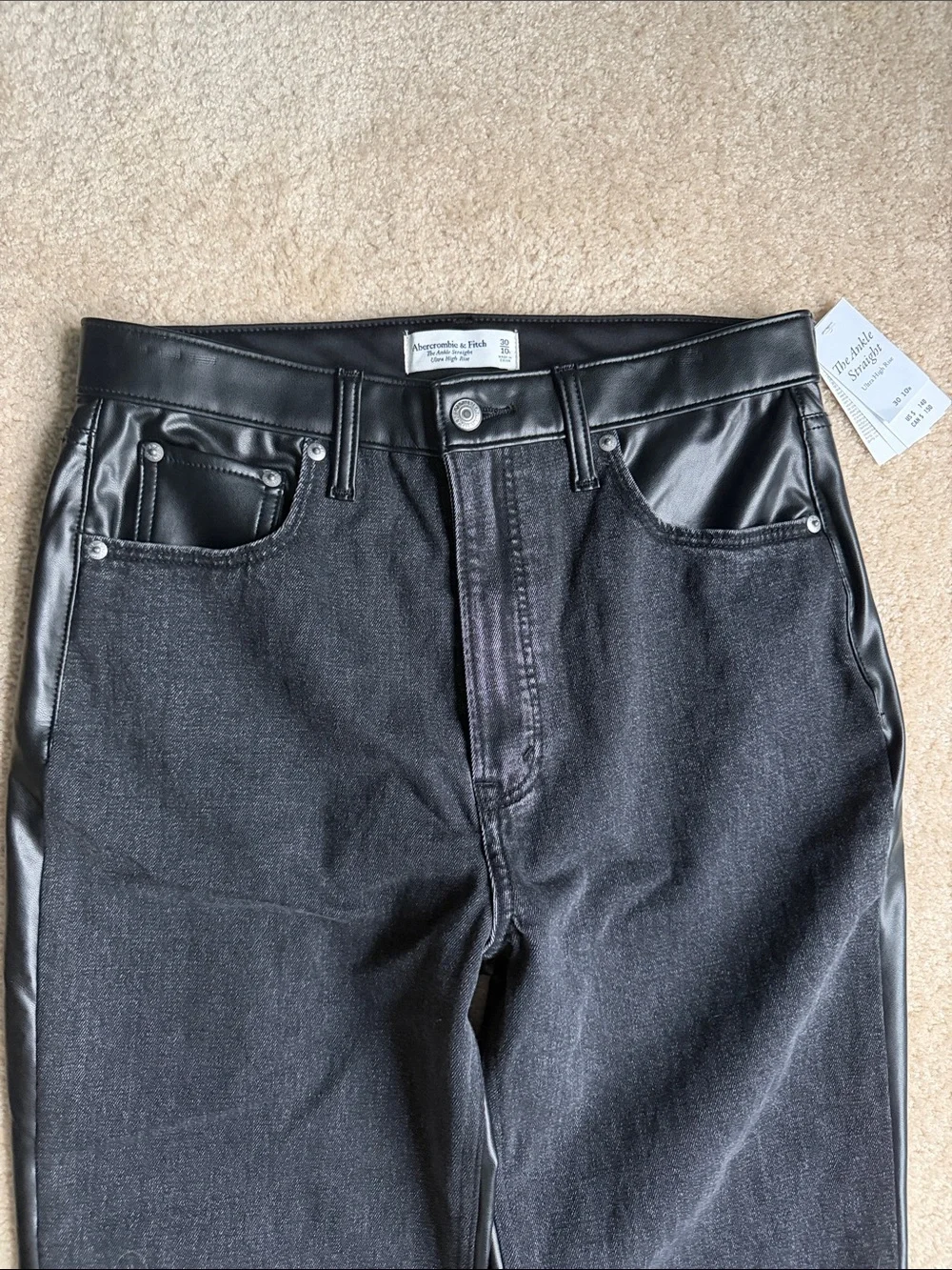 NWT Abercrombie & Fitch The Ankle Straight Ultra High Rise in Vegan Leather | 10 - Picture 5 of 7